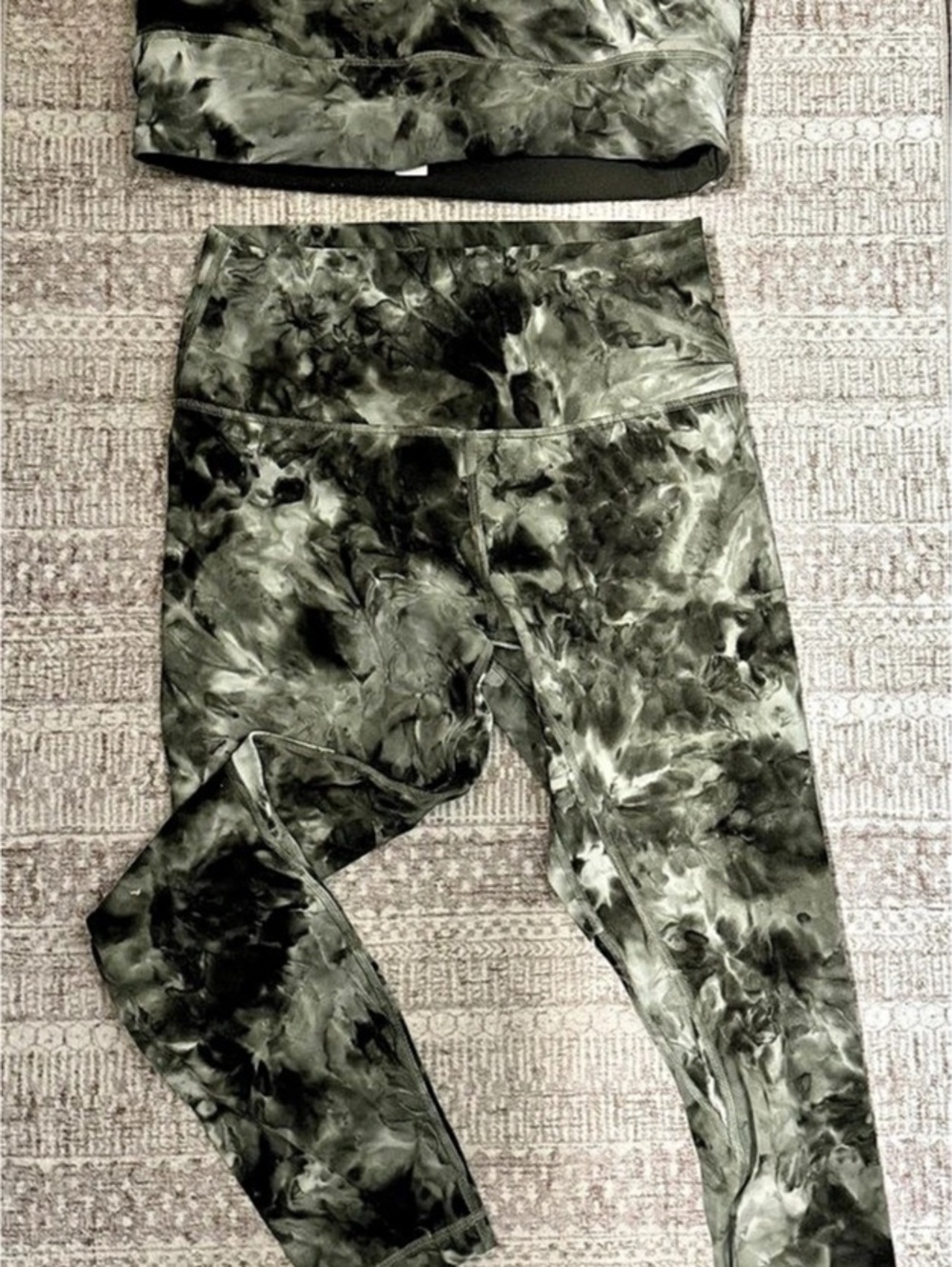 Lululemon Diamond Dye Set